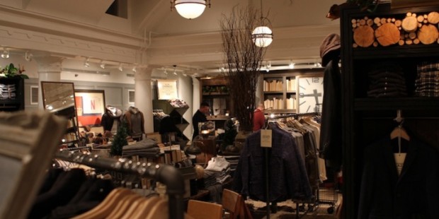 Club-Monaco-Mens-Shop-Toronto-14