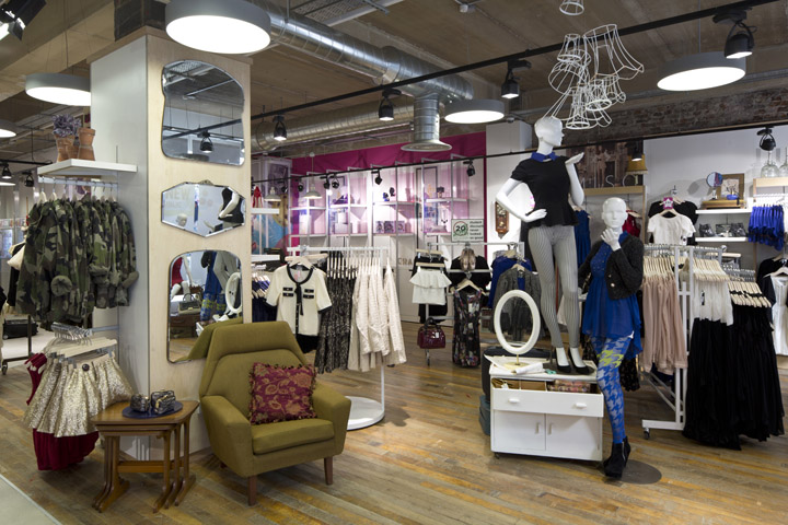 Republic-flagship-store-by-Janous-Design-Leeds-03