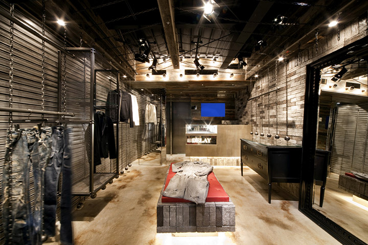 DELAY-boutique-by-design-office-Dress-Osaka