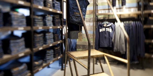 Wrangler-store-by-Checkland-Kindleysides-Leipzig-05